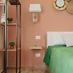 Marie Home Experience 2 Classic