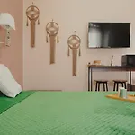 Marie Home Experience 2 Classic